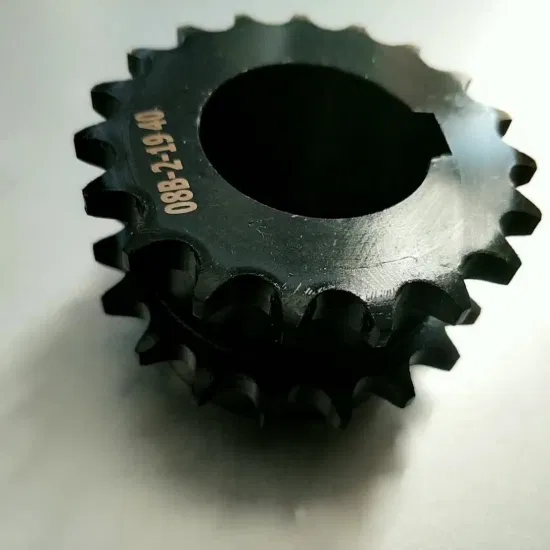 Factory Price High Quality Carbon Steel Simplex Plate Wheels Roller Chain Sprocket
